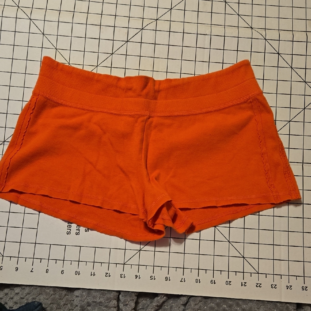 No Boundaries Bright Orange Athletic Shorts Size Large: C